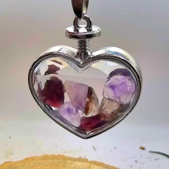 Nature Super Seven Crystal Ruby Chips Floating Heart Shape Pendant Necklace - Picture 8 of 10
